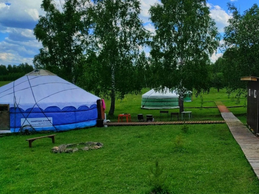 IDRIS TRAVEL гостиница